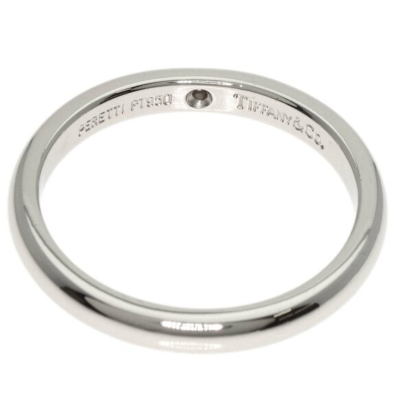 TIFFANY & CO. Platinum Diamond Ring - Picture 4 of 10